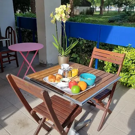 Les Gens De La Rochelle Hotel La Rochelle (Charente-Maritime)